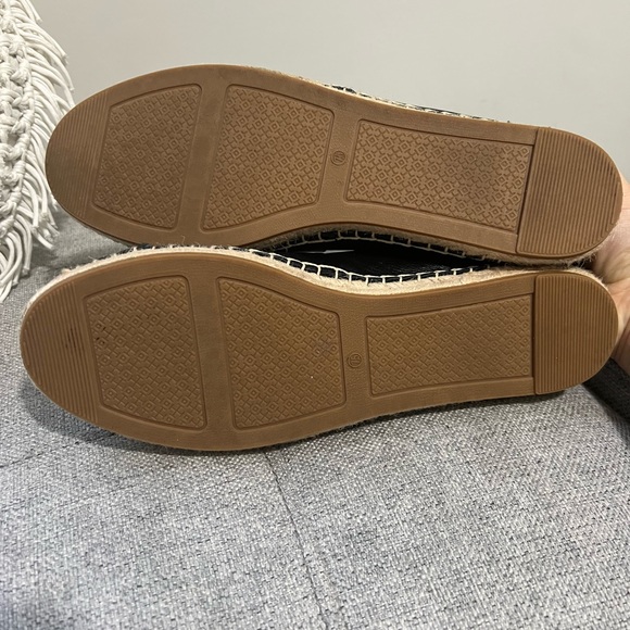 Tory Burch espadrille slip ons - Picture 3 of 7